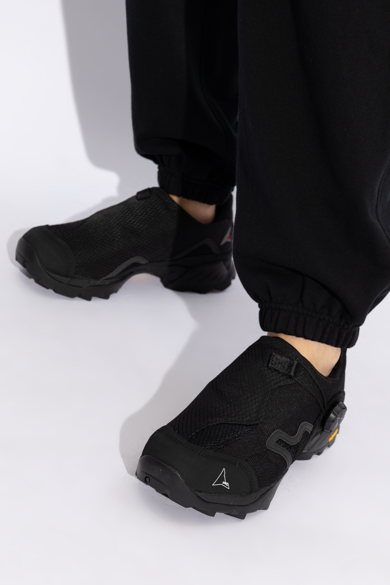 ROA MINAAR VAR.530 スニーカー ROA – Minaar Black